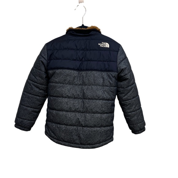 Like new North Face reversible Jacket (one coat 2 ways) - Picture 3 of 10